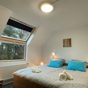  Hotel Gorre-menez France